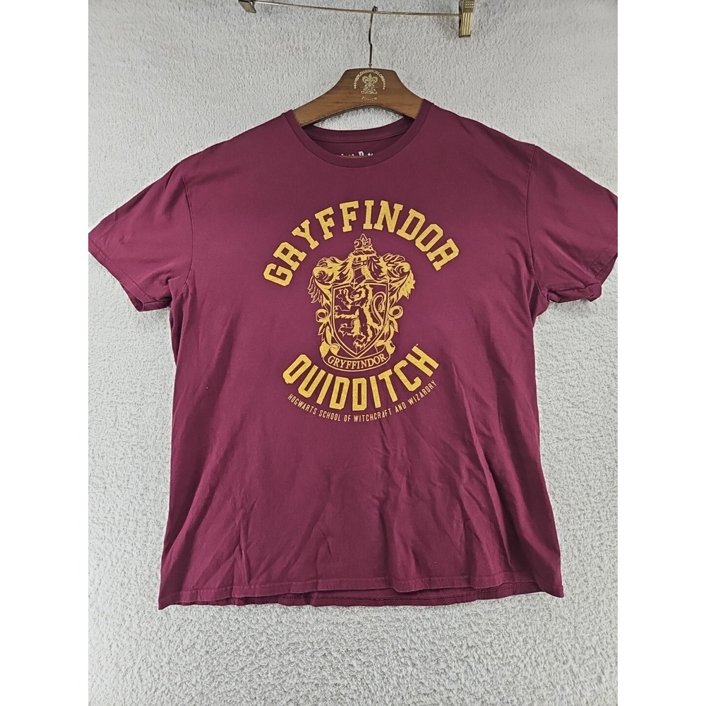 Gryffindor Quidditch Shirt Men Xl  Harry Potter Red Short Sleeve